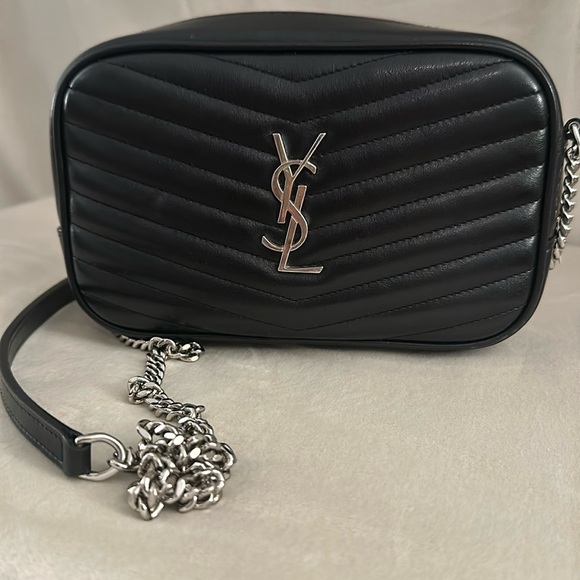 Saint Laurent Mini Lou Bag Quilted Leather. Original box, duster and contents. - Picture 2 of 8